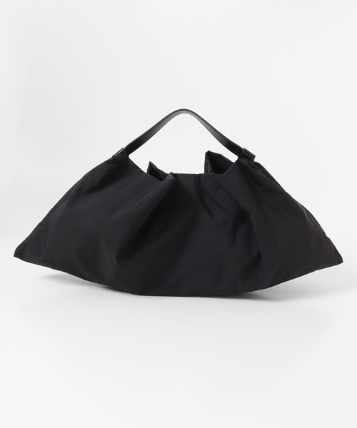 KBF(ケイビーエフ)の「ノットデザインワンハンドルBAG(ハンドバッグ・レディース・イエロー系その他/ブラック・ONE)」の13枚目の写真