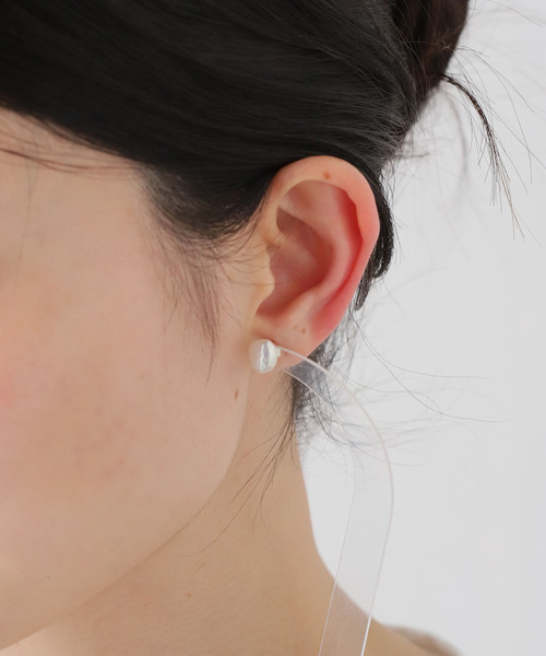 JOURNAL STANDARD(ジャーナルスタンダード)の「【MUSSELS AND MUSCLES/マッソーズアンドマッソーズ 】 KESHI PEARL EARSTUD(ピアス(片耳用)・レディース・シルバー・FREE)」の7枚目の写真