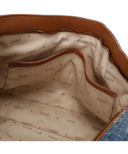 Guess（ゲス）の「CAMDEN Shoulder Bag ショルダーバッグ（ショルダーバッグ・レディース・ブルー系その他・ONE SIZE）」の9枚目の写真