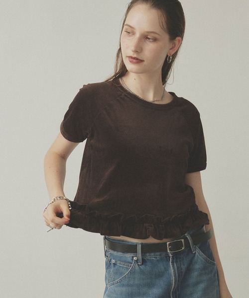 uchi.(ウチ)の「シアーフロッキー裾フリルTシャツ(Tシャツ/カットソー・レディース・オフホワイト/グレー/ブラウン/ブラック・FREE)」の22枚目の写真