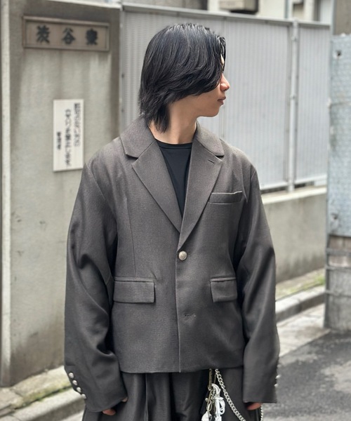 MandO(エムオー)(エムオー)の「【ユニセックス】短丈テーラードジャケット/刻印ボタン/セットアップ着用可(テーラードジャケット・メンズ・チャコールグレー/ブラック・MEDIUM/LARGE)」の19枚目の写真