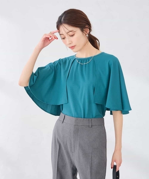 a.v.v(アーヴェヴェ)の「【UVカット/接触冷感】ケープスリーブトップス(Tシャツ/カットソー・レディース・ブラック/グリーン・38/40/36)」の4枚目の写真