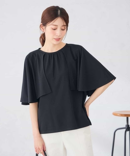 a.v.v(アーヴェヴェ)の「【UVカット/接触冷感】ケープスリーブトップス(Tシャツ/カットソー・レディース・ブラック/グリーン・38/40/36)」の13枚目の写真