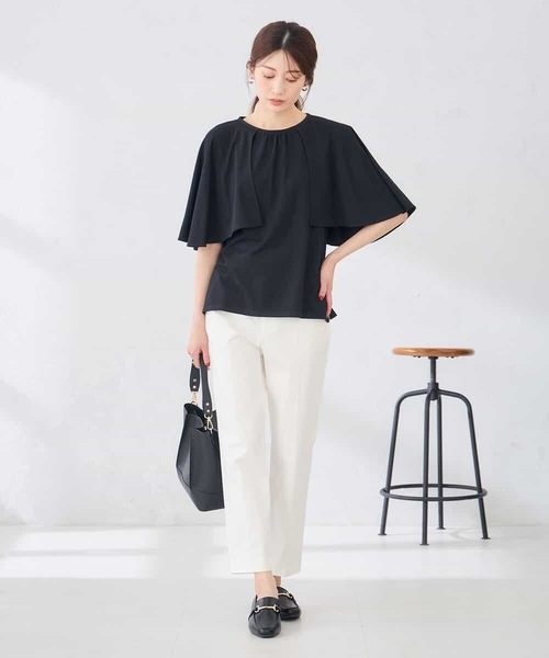 a.v.v(アーヴェヴェ)の「【UVカット/接触冷感】ケープスリーブトップス(Tシャツ/カットソー・レディース・ブラック/グリーン・38/40/36)」の14枚目の写真