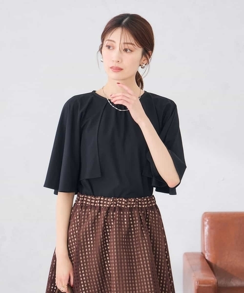 a.v.v(アーヴェヴェ)の「【UVカット/接触冷感】ケープスリーブトップス(Tシャツ/カットソー・レディース・ブラック/グリーン・38/40/36)」の18枚目の写真