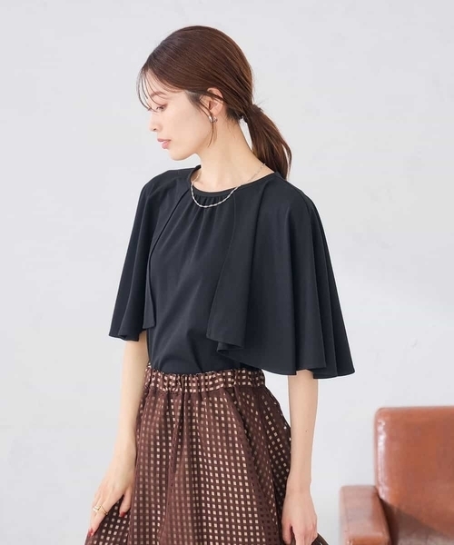 a.v.v(アーヴェヴェ)の「【UVカット/接触冷感】ケープスリーブトップス(Tシャツ/カットソー・レディース・ブラック/グリーン・38/40/36)」の21枚目の写真