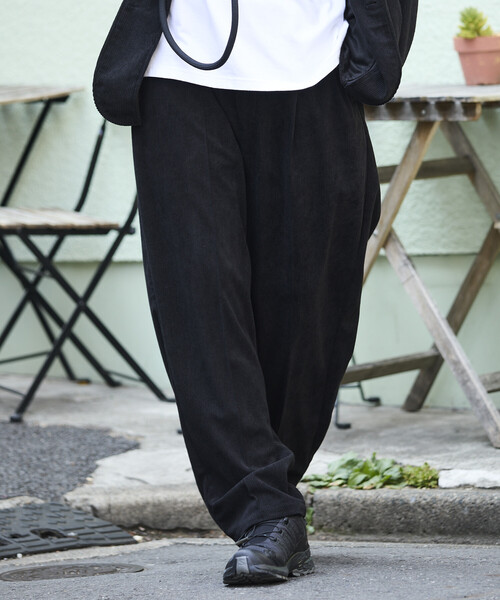 FREAK'S STORE（フリークスストア）の「限定展開 Relax Fit リラックスフィット コーデュロイ セットアップ / テーラードジャケット / ワイドパンツ（テーラードジャケット・メンズ・ベージュ/オリーブ/ブラウン/ブラック/チャコールグレー・SMALL/MEDIUM/LARGE）」の6枚目の写真