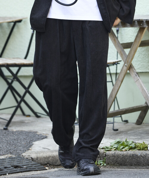FREAK'S STORE（フリークスストア）の「限定展開 Relax Fit リラックスフィット コーデュロイ セットアップ / テーラードジャケット / ワイドパンツ（テーラードジャケット・メンズ・ベージュ/オリーブ/ブラウン/ブラック/チャコールグレー・SMALL/MEDIUM/LARGE）」の7枚目の写真