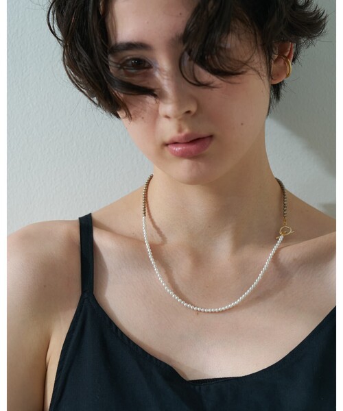 collex(コレックス)の「【Ljud/ユード】プチシェルパールバイカラーネックレス(ネックレス・レディース・シルバー/ゴールド・フリー)」の11枚目の写真
