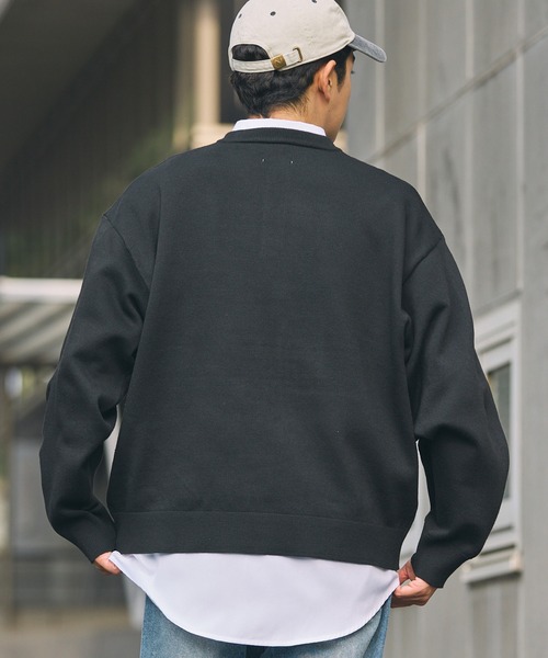 THE CRAFT CREW PRODUCTS（ザクラフトクループロダクツ）の「【UNNOTICEシリーズ】ヘビーウェイト スウェットライク オーバーサイズ ヘンリーネック 長袖ニットトップス / 静電防止・マシンウォッシャブル【THE CRAFT CREW PRODUCTS】（ニット/セーター・メンズ・アッシュグレー/ダークグレー/ブラック/ブルー系/ダークオリーブ/ネイビー/グレイッシュベージュ/ブラウン系・S/M/L）」の14枚目の写真
