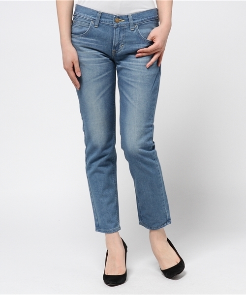 E hyphen world gallery（イーハイフンワールドギャラリー）の「Lee×Ehwg デニムテーパードパンツ（デニムパンツ・レディース・ホワイト/インディゴブルー/ライトインディゴブルー・SMALL/MEDIUM）」の3枚目の写真