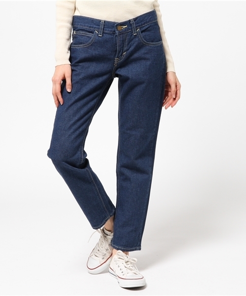 E hyphen world gallery（イーハイフンワールドギャラリー）の「Lee×Ehwg デニムテーパードパンツ（デニムパンツ・レディース・ホワイト/インディゴブルー/ライトインディゴブルー・SMALL/MEDIUM）」の2枚目の写真