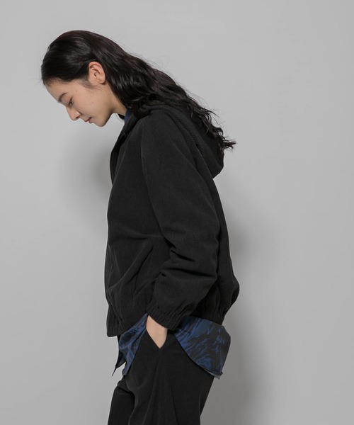EKAL(エカル)の「SOLOTEX コーデュロイパーカー(パーカー・レディース・グレー系その他/ブラック・ONE)」の13枚目の写真