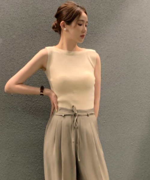 Aelina（エリナ）の「ボートネックノースリーブニットトップス（ニット/セーター・レディース・ブルー/ベージュ/ホワイト/ブラック/ピンク・FREE）」の19枚目の写真