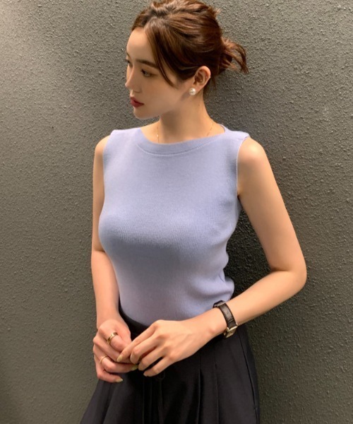 Aelina（エリナ）の「ボートネックノースリーブニットトップス（ニット/セーター・レディース・ブルー/ベージュ/ホワイト/ブラック/ピンク・FREE）」の17枚目の写真