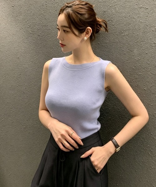 Aelina（エリナ）の「ボートネックノースリーブニットトップス（ニット/セーター・レディース・ブルー/ベージュ/ホワイト/ブラック/ピンク・FREE）」の15枚目の写真