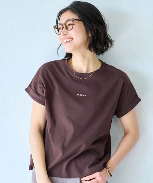StyleNote(スタイルノート)の「汗ジミが目立ちにくいロゴプリントカットソー(Tシャツ/カットソー・レディース・キャメル/ホワイト/ネイビー/モカ/オフホワイト/チャコール/ブラウン系2/ブラウン系1・S/L/M)」の5枚目の写真