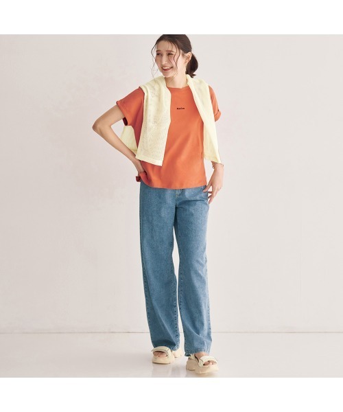 StyleNote(スタイルノート)の「汗ジミが目立ちにくいロゴプリントカットソー(Tシャツ/カットソー・レディース・キャメル/ホワイト/ネイビー/モカ/オフホワイト/チャコール/ブラウン系2/ブラウン系1・S/L/M)」の10枚目の写真