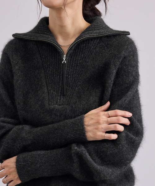 SALON adam et rope'(サロン アダム エ ロペ)の「YAK ハーフジッププルオーバー / セットアップ対応(ニット/セーター・レディース・ブラウン系その他2/チャコールグレー・FREE)」の7枚目の写真