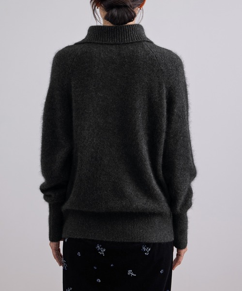SALON adam et rope'(サロン アダム エ ロペ)の「YAK ハーフジッププルオーバー / セットアップ対応(ニット/セーター・レディース・ブラウン系その他2/チャコールグレー・FREE)」の14枚目の写真