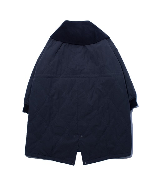 F/CE. （エフシーイー）の「F/CE. PRIMALOFT MODULAR COLLAR COAT / エフシーイー プリマロフト モジュラー カラー コート（ダウンジャケット/コート・レディース・ブラック/オリーブ・SMALL）」の4枚目の写真