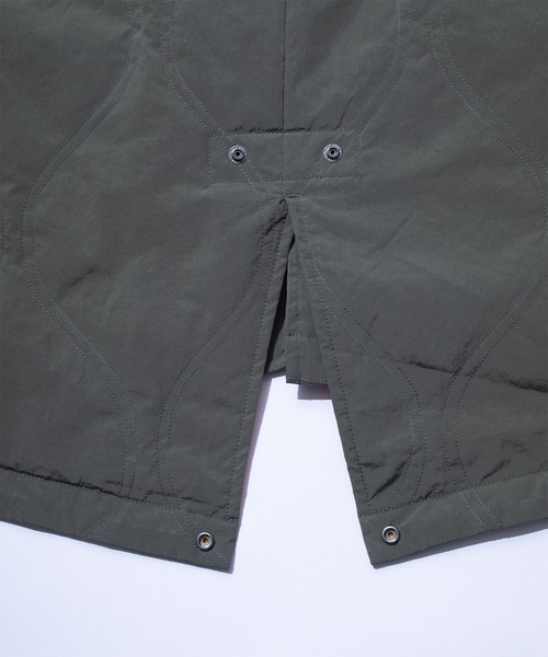 F/CE. （エフシーイー）の「F/CE. PRIMALOFT MODULAR COLLAR COAT / エフシーイー プリマロフト モジュラー カラー コート（ダウンジャケット/コート・レディース・ブラック/オリーブ・SMALL）」の13枚目の写真