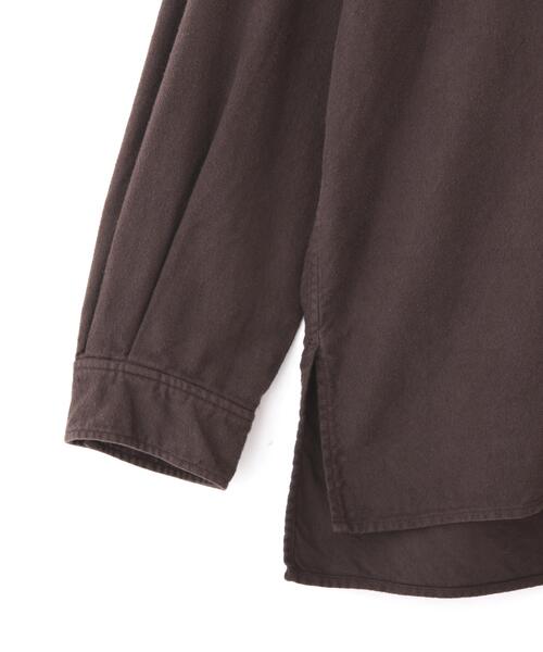 YLEVE（イレーヴ）の「YLEVE / BRUSHED COTTON VIYELLA GARMENT DYE SHIRT（シャツ/ブラウス・メンズ・ブラウン/ネイビー・4/5/3）」の21枚目の写真