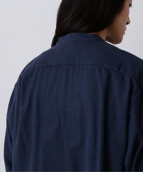 YLEVE（イレーヴ）の「YLEVE / BRUSHED COTTON VIYELLA GARMENT DYE SHIRT（シャツ/ブラウス・メンズ・ブラウン/ネイビー・4/5/3）」の4枚目の写真