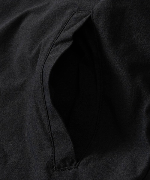 JOHN'S CLOSET（ジョンズクローゼット）の「【7】マルチファンクション スタンドカラージャケット/ブルゾン 裾ドローコード/UVカット/ストレッチ/速乾/イージーケア（ナイロンジャケット・メンズ・ブラック/ベージュ/カーキ/チャコールグレー・MEDIUM/X-LARGE/LARGE）」の8枚目の写真