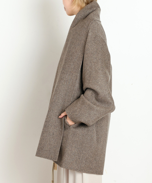 AP STUDIO(エーピーストゥディオ)の「【LIBERADD/リベラド】SHAWL COLLAR SHORT COAT(その他アウター・レディース・チャコールグレー/ベージュ・FREE)」の11枚目の写真