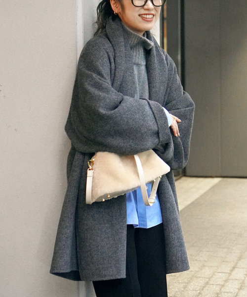 AP STUDIO(エーピーストゥディオ)の「【LIBERADD/リベラド】SHAWL COLLAR SHORT COAT(その他アウター・レディース・チャコールグレー/ベージュ・FREE)」の21枚目の写真
