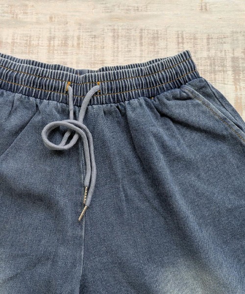 Dalfwin(ダールフィン)の「【上下セット】NAETSSTZ刺繍ロゴ異素材MIXフーディーカーゴデニムセットアップ(セットアップ・レディース・ホワイト/ブラック・FREE)」の6枚目の写真