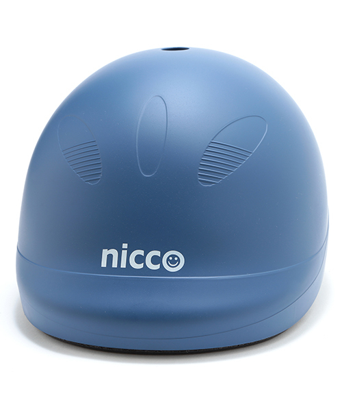 こども ビームス（コドモビームス）の「nicco×こども ビームス / 別注 Kid's L ヘルメット (52～56cm)（キャップ・キッズ・ホワイト/ブラック/ブルー・52-56cm）」の9枚目の写真