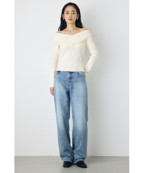 AZUL by moussy(アズールバイマウジー)の「クロスデザイン長袖ニットトップス 秋服 冬服 ラメ感 オフショルダー 無地 きれいめカジュアル(ニット/セーター・レディース・ブラック/ブルー/オフホワイト/レッド・FREE)」の17枚目の写真