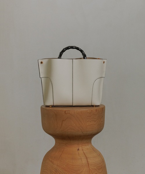 E'POR(エポール)の「【E'POR】BAMBOO BAG Medium/軽量・通勤(ハンドバッグ・レディース・オフホワイト/グレー/ベージュ系その他2/ブラック系その他2・FREE)」の16枚目の写真