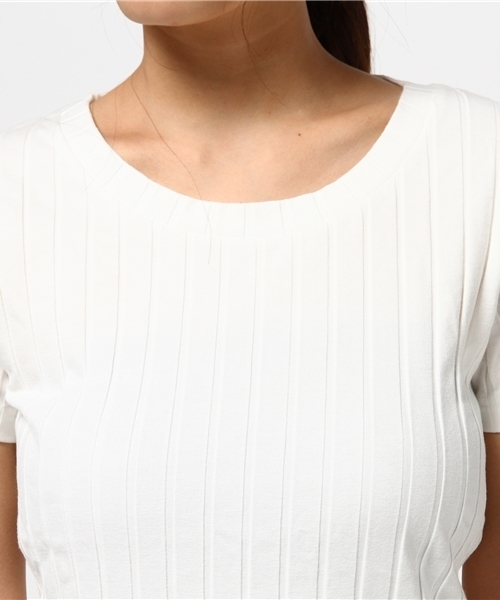 SLY（スライ）の「CUT WIDE RIB T/SH-S（Tシャツ/カットソー・レディース・グリーン系その他/ブラック/ライトピンク/ホワイト/オレンジ系その他・2/1）」の9枚目の写真