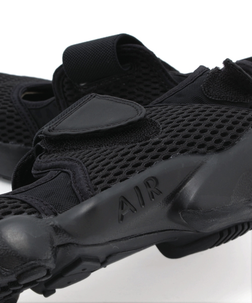 NIKE（ナイキ）の「NIKE: AIR RIFT（black）（スニーカー・レディース・ブラック・40）」の11枚目の写真