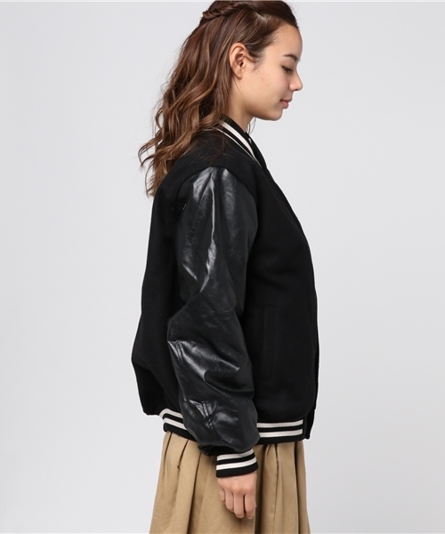 PUNYUS（プニュズ）の「スタジャン（ピーコート・レディース・ブラック/ワイン・3/1/2/4）」の4枚目の写真