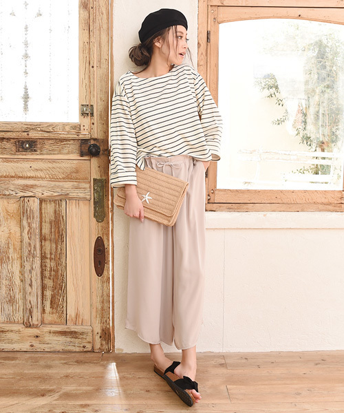 Luz Llena(ラズレナ)の「スターフィッシュ付きペーパークラッチバッグ(クラッチバッグ・レディース・ブラウン/ブラック/ライトベージュ/ベージュ・フリ-)」の10枚目の写真