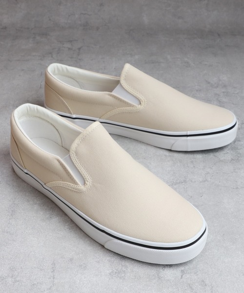 ８(eight)（エイト）の「ALOHAスリッポン（スリッポン・メンズ・その他/レオパード/ホワイト系その他/ブラック系その他/グレー/ブラック/ブラック×ブラック/カモフラージュ/インディゴブルー/ブルー系その他/その他2/その他5/その他3/パイソン/ストライプ/その他4/チャコールグレー/その他6/ブラック系その他2/ブラック系その他3/グレー系その他/その他7/ブラック系その他5/ベージュ/ブラック系その他4/その他9/その他10/レッド系その他/その他8/ブルー系その他2/ブラック系その他6/ホワイト系その他2/グリーン/ダークグレー/その他11/その他14/その他13/その他12/キナリ・28.0cm/26.5cm/27.0cm/26.0cm/25.0cm/25.5cm）」の3枚目の写真