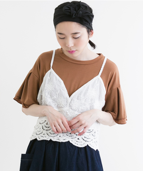 MERLOT（メルロー）の「かぎ編みニットビスチェ1065（キャミソール・レディース・オフホワイト/チェリーピンク/ブラック/ベージュ/イエロー・FREE）」の2枚目の写真