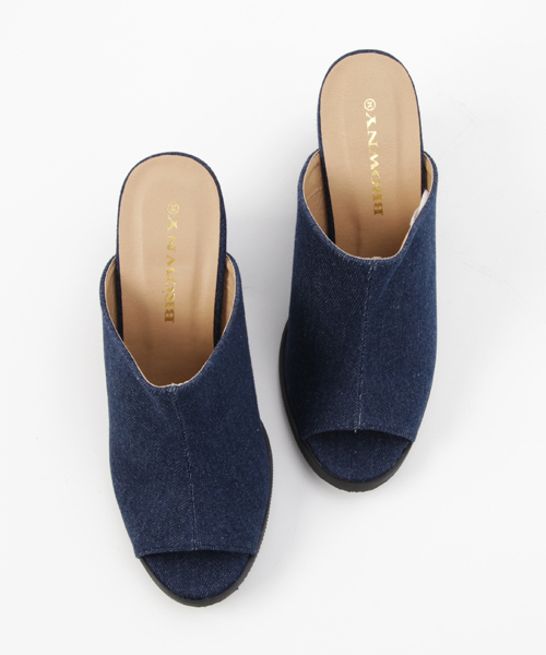 WEGO（ウィゴー）の「WEGO/ミュールサンダル（サンダル・レディース・ブラウン/レッド/イエロー/ダークインディゴブルー/ブラック/シルバー・LARGE/MEDIUM）」の8枚目の写真