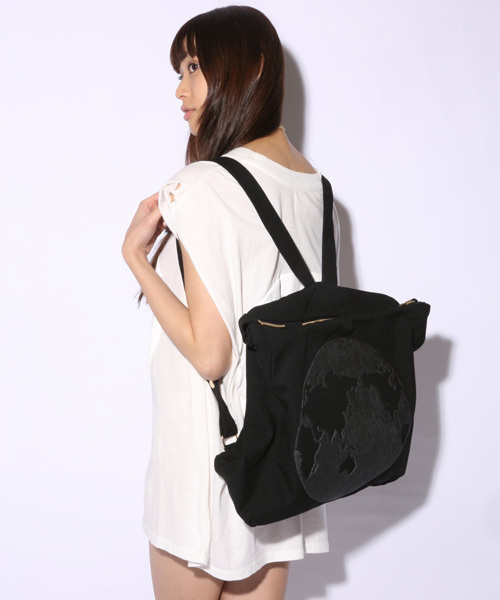 i（アイ）の「宇宙プリントBAG（トートバッグ・レディース・ブラック/ホワイト・ﾌﾘ-）」の5枚目の写真