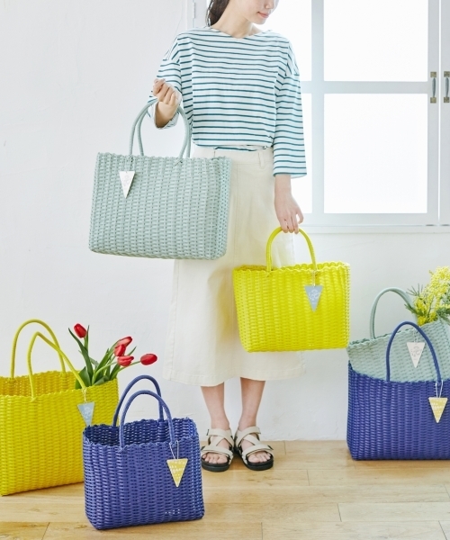 studio CLIP（スタディオクリップ）の「Enjoyパーチャスバッグ M（トートバッグ・グリーン/ネイビー/イエロー・MEDIUM）」の6枚目の写真