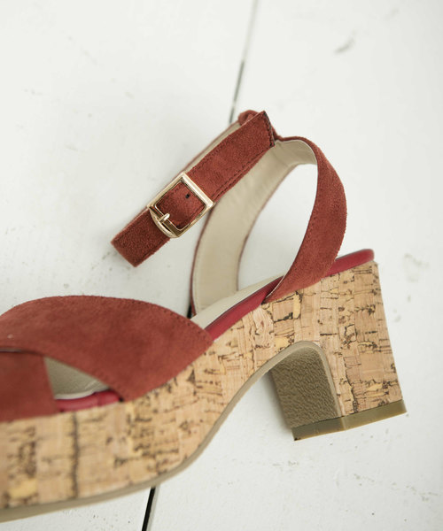 OLIVE des OLIVE（オリーブデオリーブ）の「クロス サンダル（サンダル・レディース・ブラック/ブラウン/グリーン/オレンジ・LARGE/SMALL/MEDIUM）」の6枚目の写真