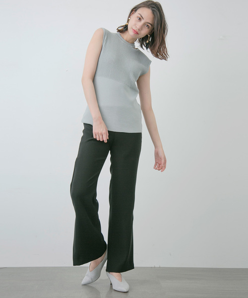 STUDIOUS(ステュディオス)の「ネックスリットニットTOPS(ニット/セーター・レディース・ブラック/ライトグレー/サックスブルー/ワインレッド/ラベンダー・FREE)」の10枚目の写真