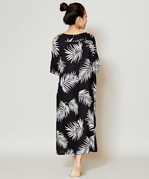 Kahiko（カヒコ）の「【Kahiko】ハワイアン柄ロングカーディガン