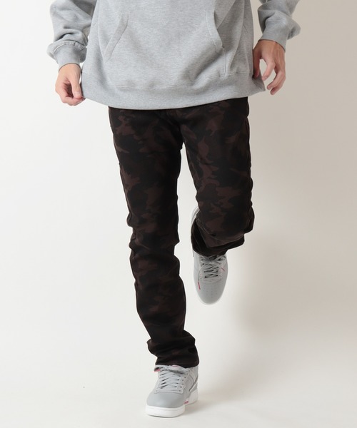 FUNALIVE（ファンアライブ）の「スパンスリムスキニーカラーパンツ（スラックス・メンズ・ホワイト/ブラック/ベージュ/カーキ/ワインレッド/ホワイト系その他/ブラック系その他/グレー系その他/ロイヤルブルー/チャコール/サンドベージュ・S/M/L/XL）」の5枚目の写真