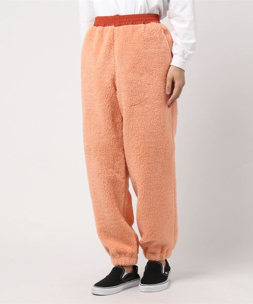 FTC（エフティーシー）の「SHERPA FLEECE PANT（その他パンツ・メンズ・ブラック/コーラルピンク/クリーム・MEDIUM/SMALL/X-LARGE/LARGE）」の3枚目の写真
