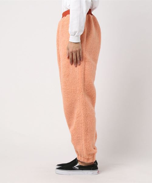 FTC（エフティーシー）の「SHERPA FLEECE PANT（その他パンツ・メンズ・ブラック/コーラルピンク/クリーム・MEDIUM/SMALL/X-LARGE/LARGE）」の4枚目の写真